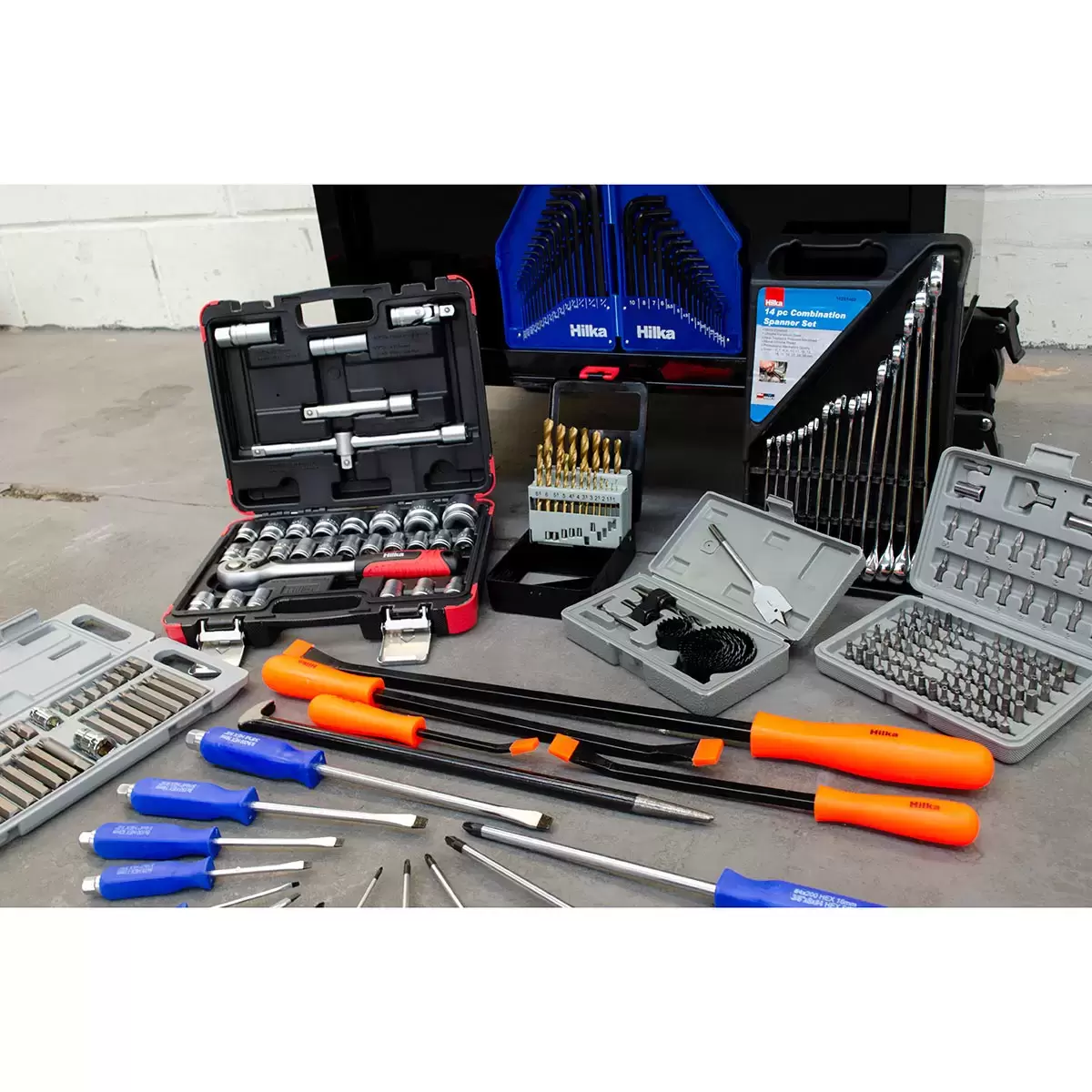 Hilka 527 Piece Tool Kit